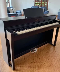 YAMAHA CLP-735
