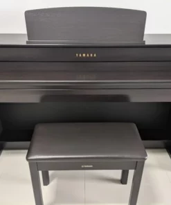 YAMAHA CLP-745 DW (USED)