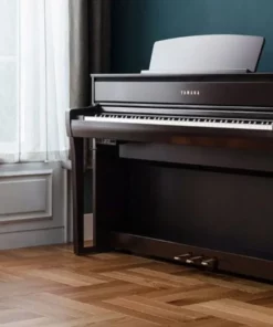 YAMAHA CLP-745