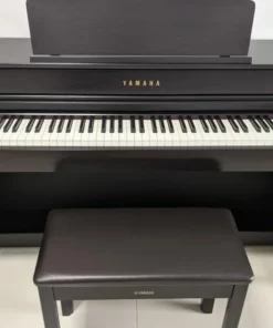 YAMAHA CLP-745 R (USED)