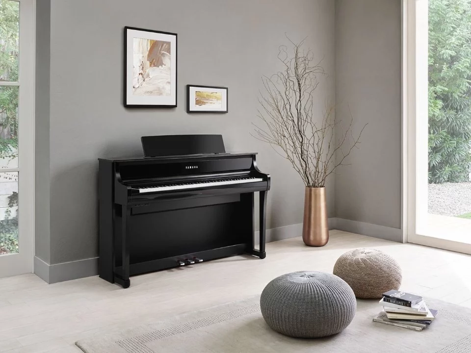 YAMAHA CLP-875