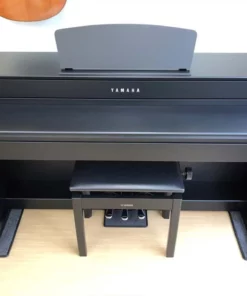 YAMAHA CLP-535 B