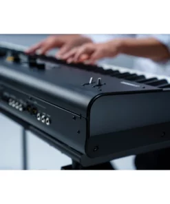 YAMAHA CP73