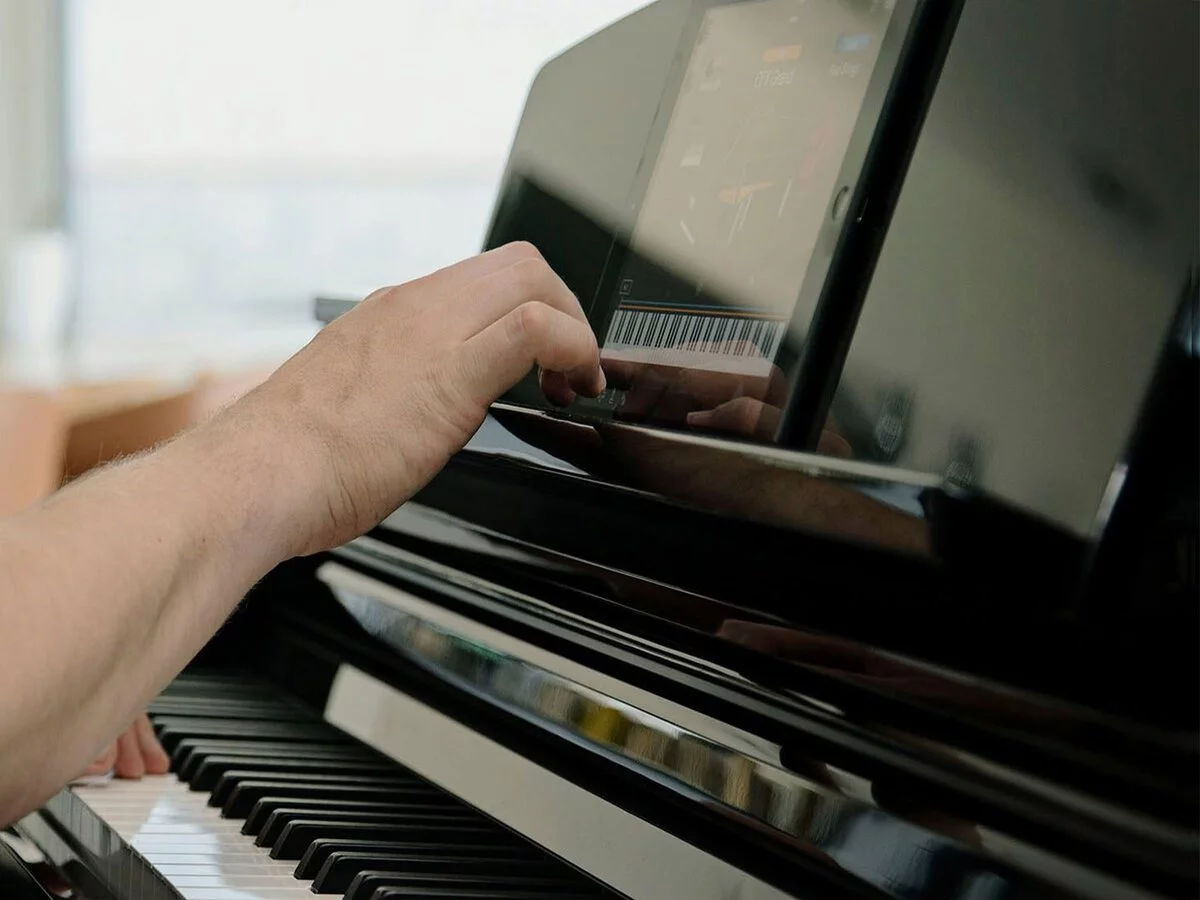 YAMAHA CSP-150 PE