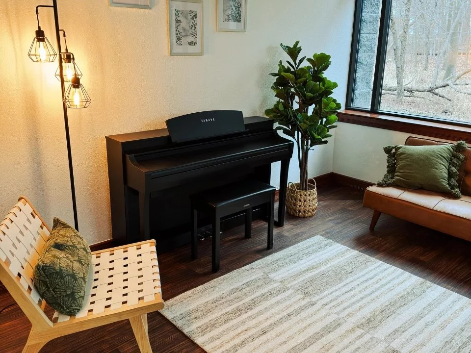 YAMAHA CSP-275 B