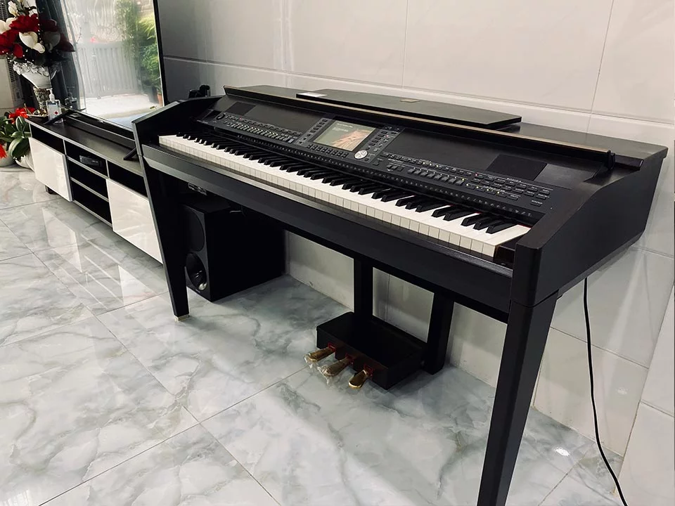 YAMAHA CVP-509 R
