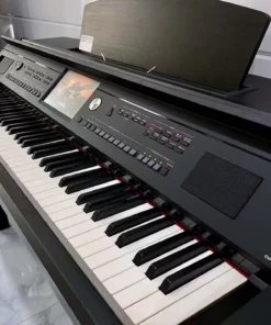 YAMAHA CVP-609 B
