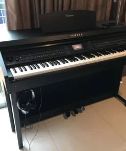 YAMAHA CVP-701 B (USED)