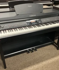 YAMAHA CVP-701 B (USED)