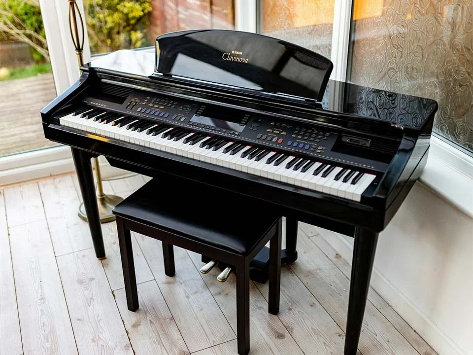 YAMAHA CVP-109 PE