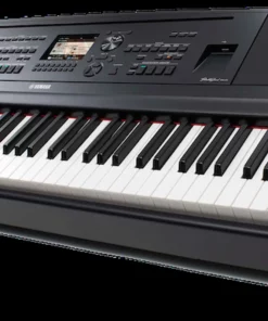 YAMAHA DGX-670 B
