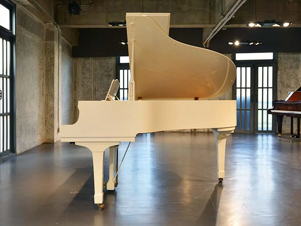 YAMAHA G3 WH