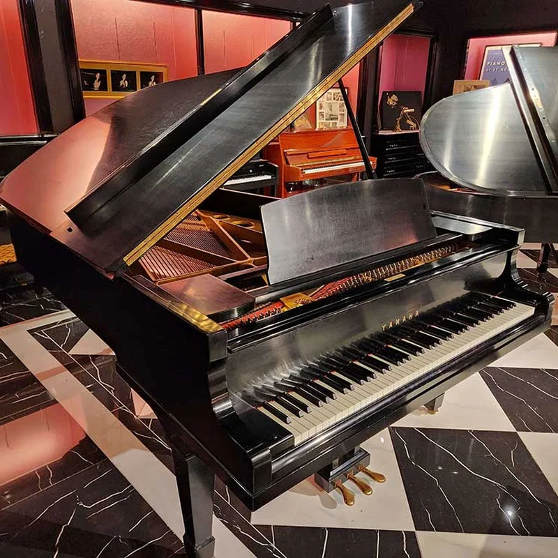 Yamaha G7