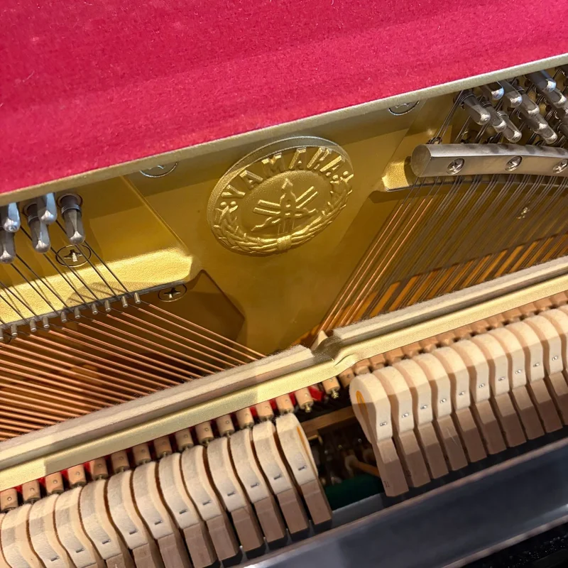 YAMAHA MC10A - Elite Piano