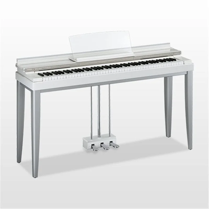 YAMAHA Modus R01