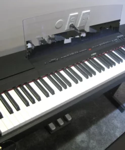YAMAHA P-255 