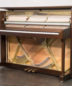 YAMAHA P110 WN