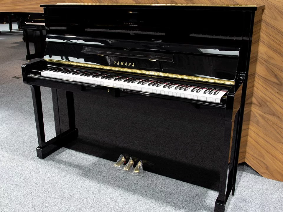 YAMAHA SU118