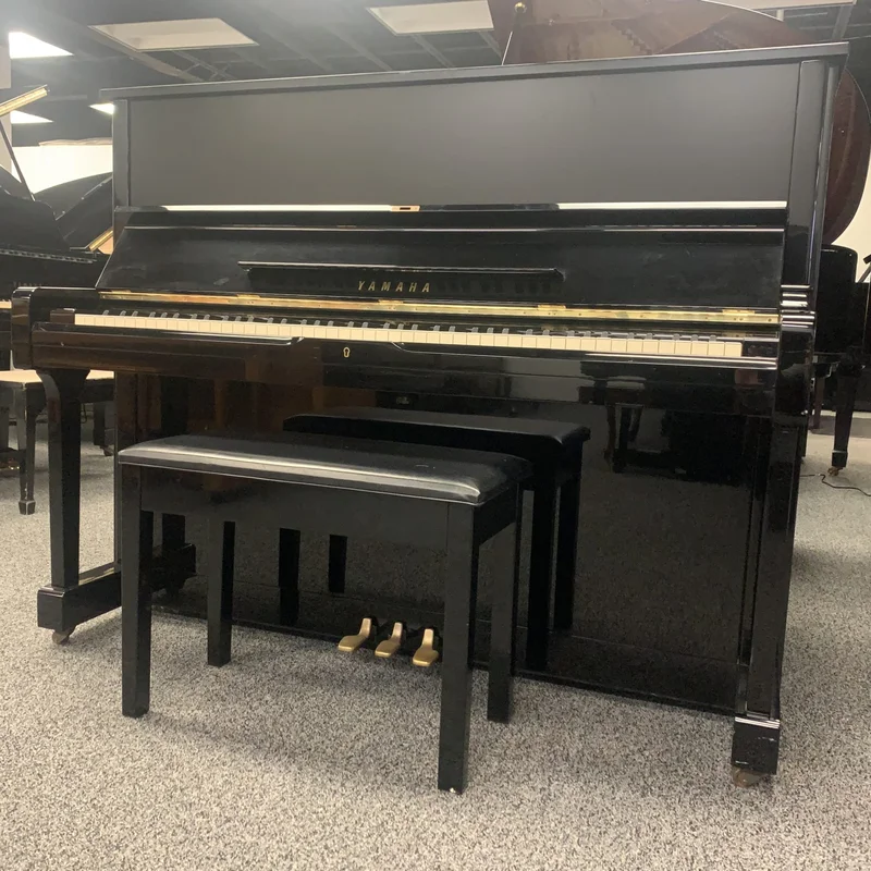 YAMAHA U1 PE (Used)