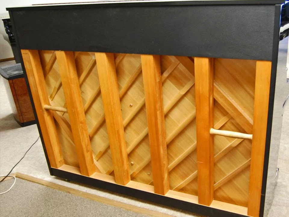 YAMAHA U10BL
