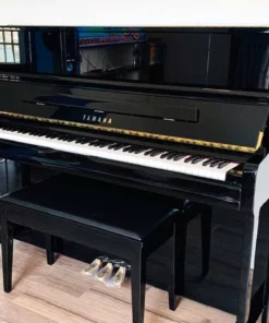 YAMAHA U1J PE