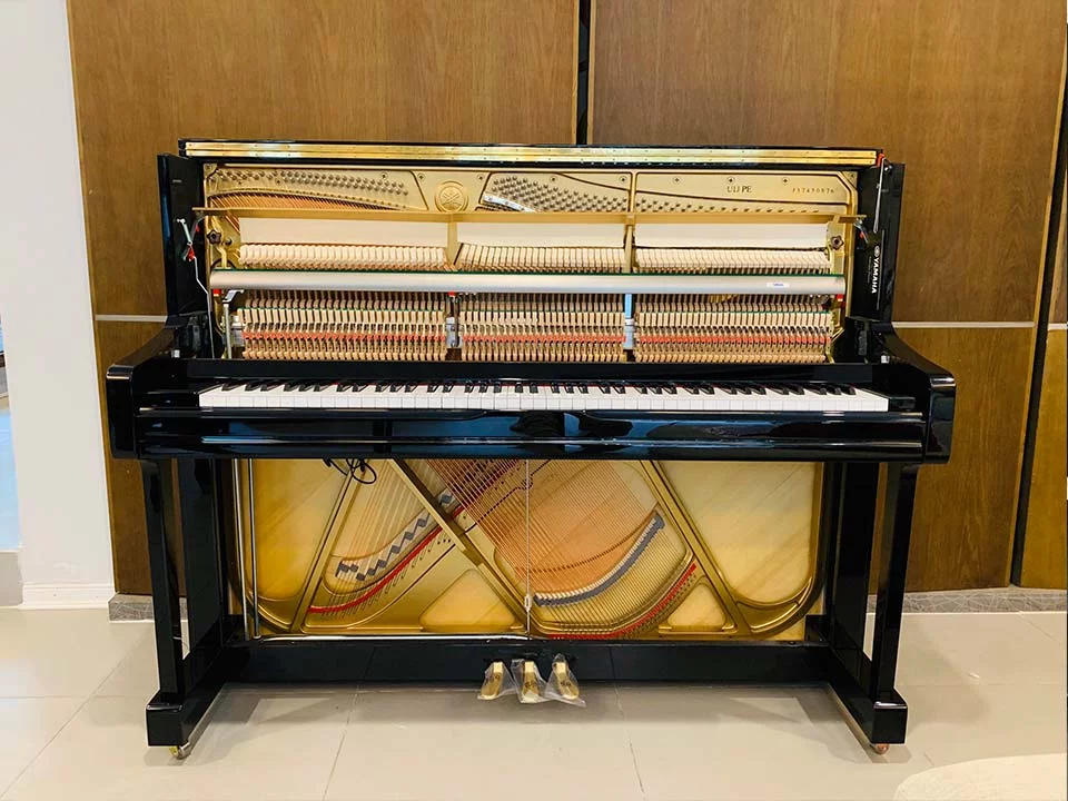 YAMAHA U1J PEC