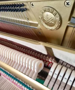 YAMAHA U1M