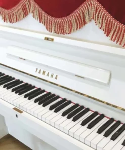 Yamaha U2F WH