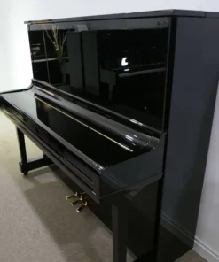 YAMAHA U30 RW