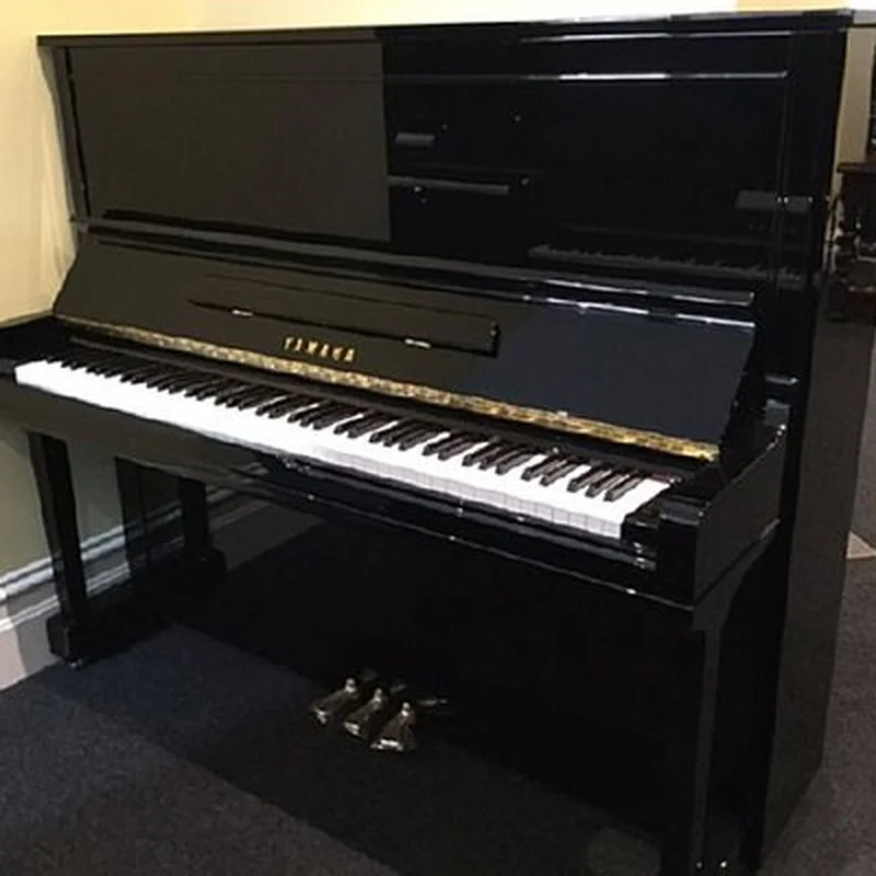 Review YAMAHA U300 Wn – Hình ảnh thực tế tại showroom Elite Piano