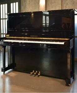 YAMAHA U300S Silent