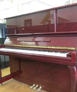 YAMAHA U30BiC