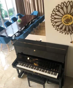 YAMAHA U3F