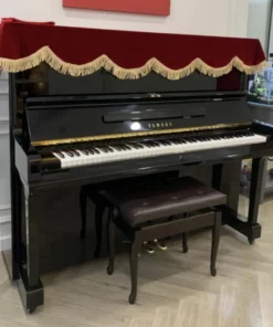 YAMAHA U3F
