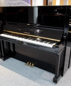 YAMAHA U3G Wn