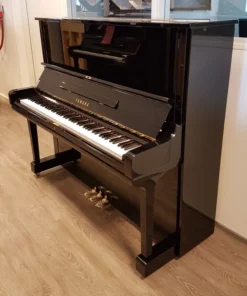 YAMAHA U3H seri 2