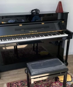 YAMAHA U5AS