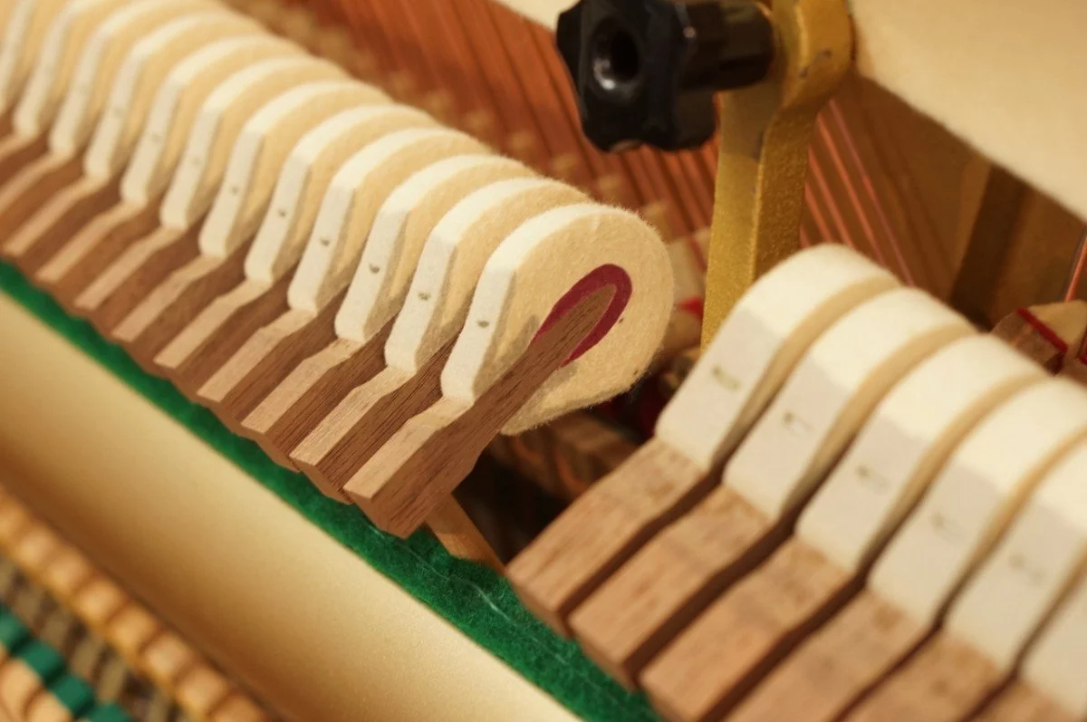 YAMAHA UX300 - Elite Piano
