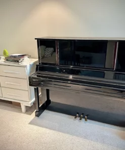 YAMAHA UX300S
