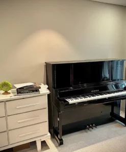 YAMAHA UX300S