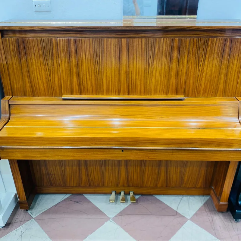YAMAHA W101B PW