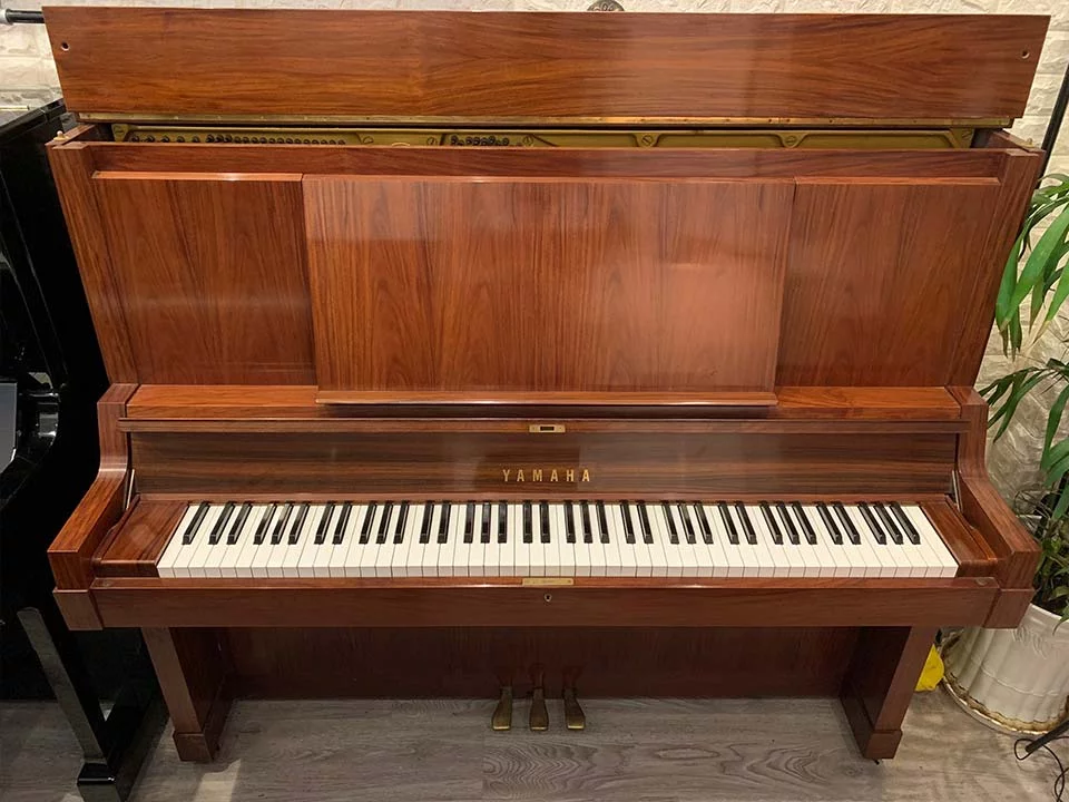 YAMAHA W101B Wn - Elite Piano