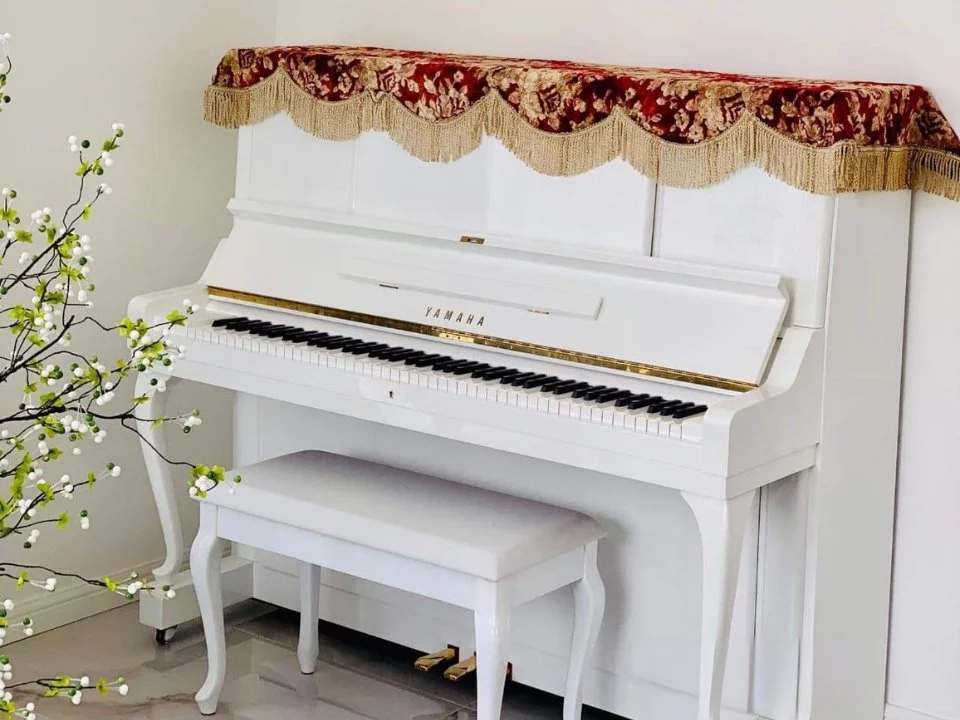 Đàn piano Yamaha YAMAHA W106 WH – Chi tiết bàn phím