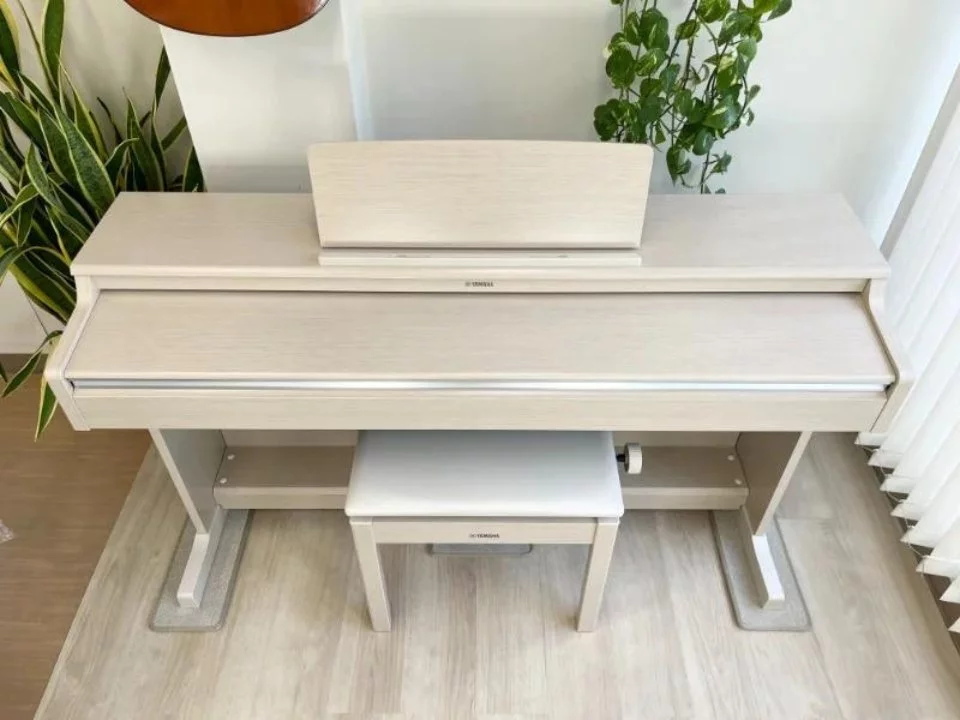 YAMAHA YDP-165 WA (USED)