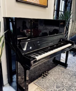 YAMAHA YU30SEB