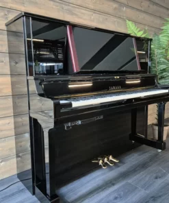 YAMAHA YUS5 TA2 TRANSACOUSTIC™
